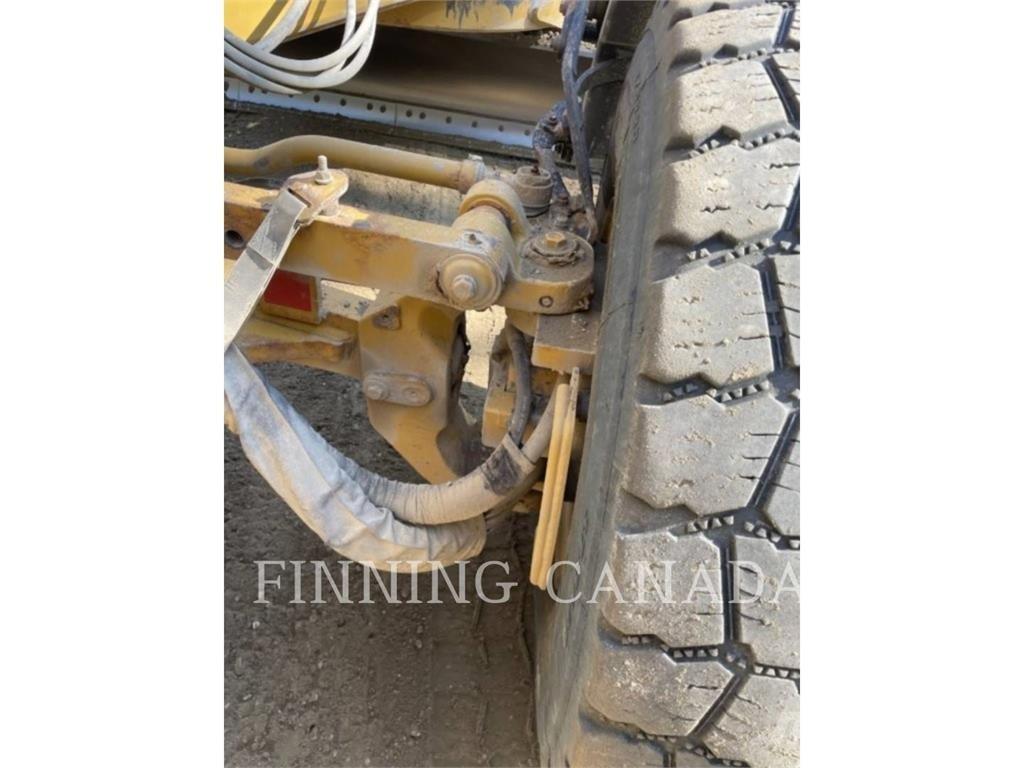 CAT 140-15 AWD Grejdery