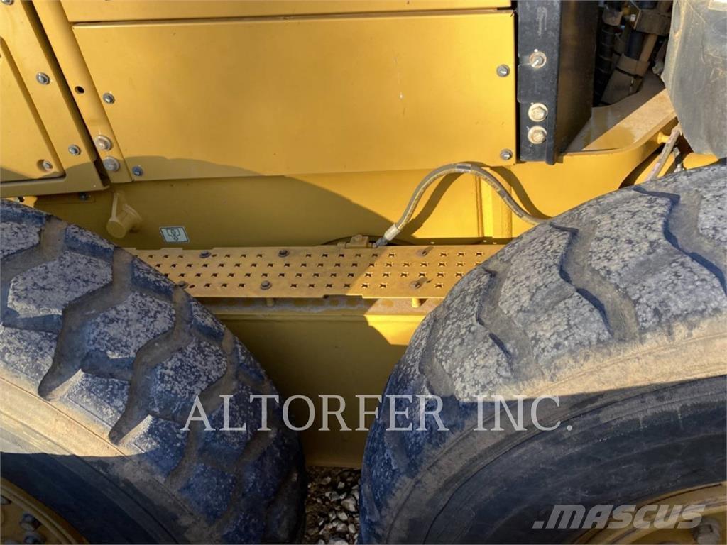 CAT 140-15AWD Grejdery