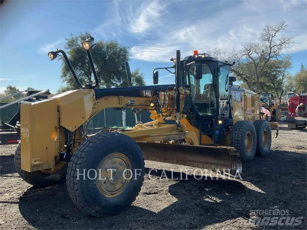 CAT 140 AWD Grejdery