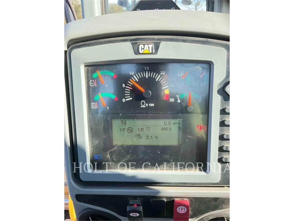 CAT 140 AWD Grejdery