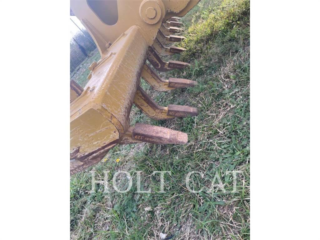 CAT 140 AWD Grejdery