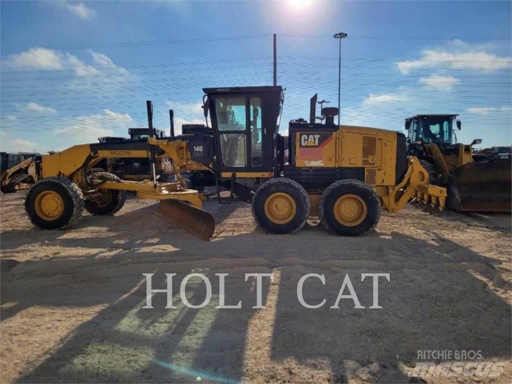 CAT 140 AWD Grejdery