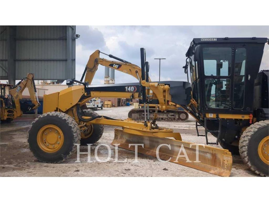 CAT 140 AWD Grejdery