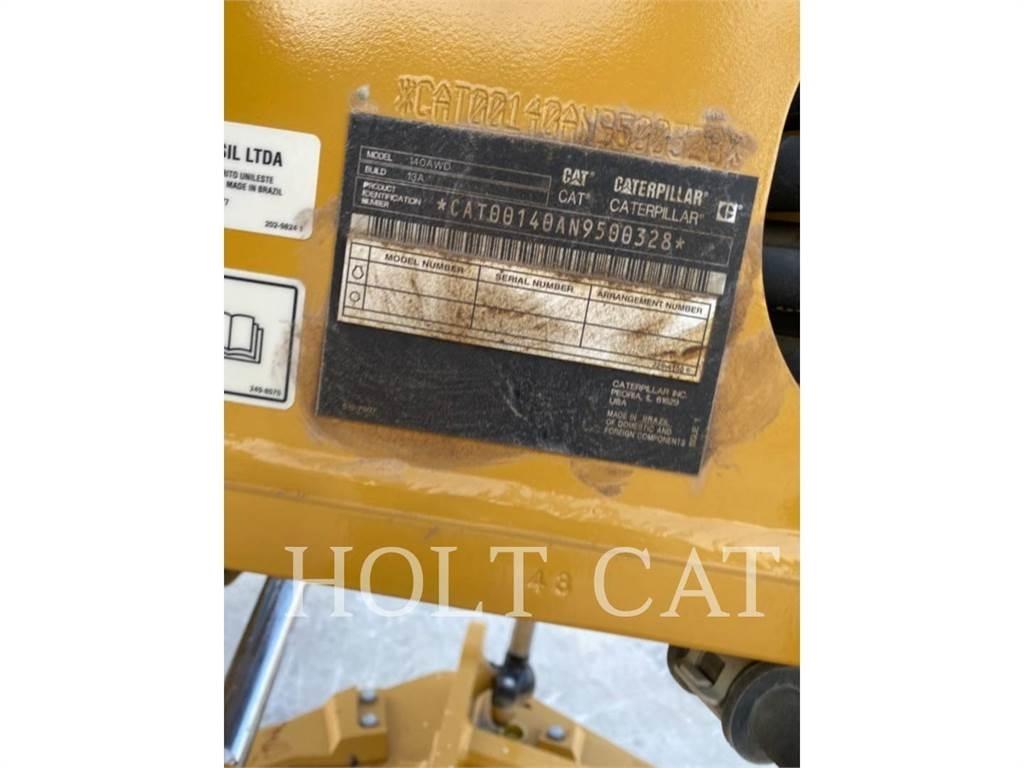 CAT 140 AWD Grejdery
