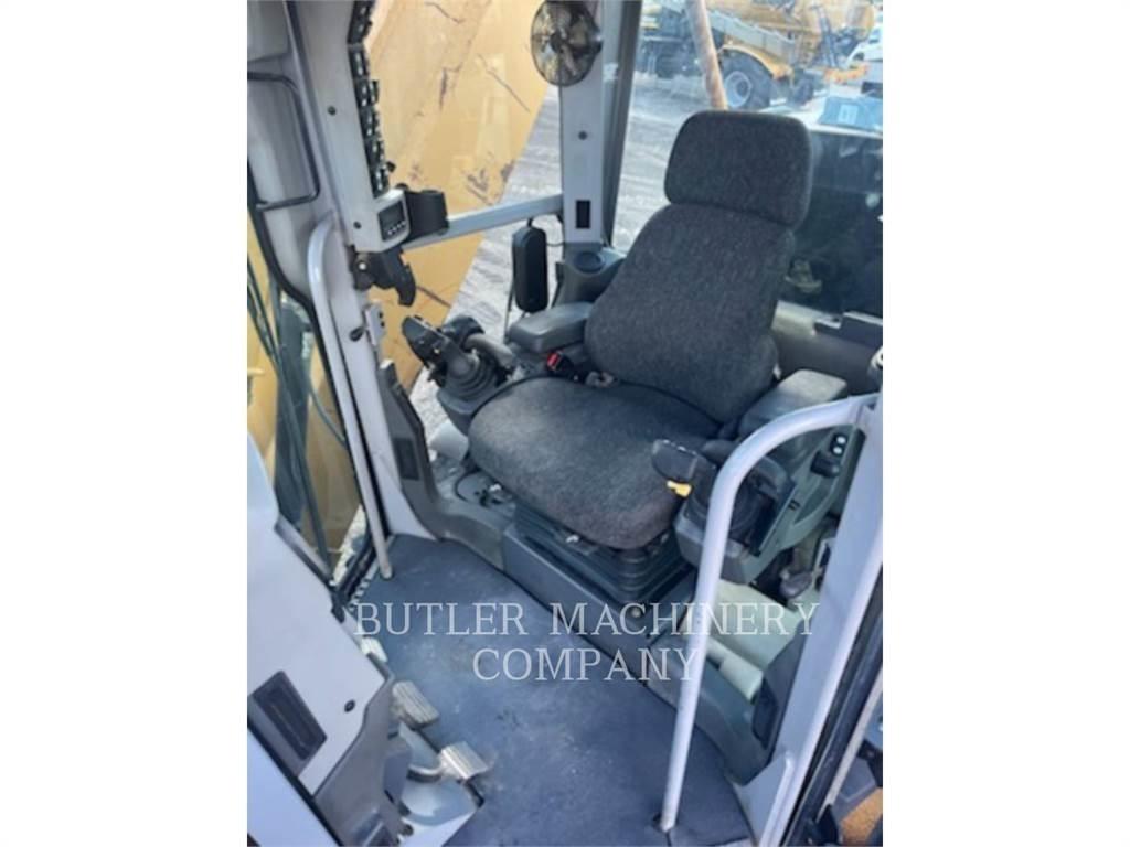 CAT 140 M2 Grejdery