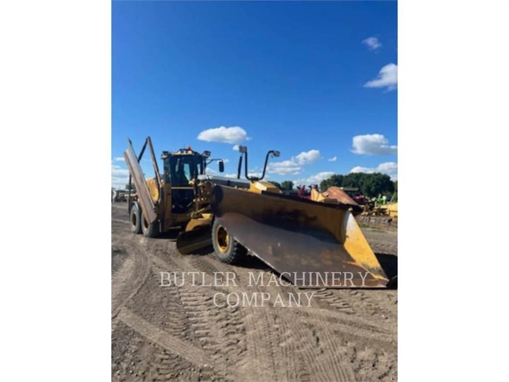 CAT 140 M2 Grejdery