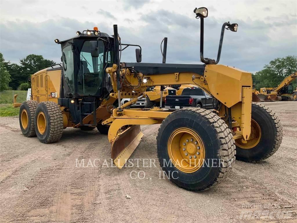 CAT 140 M2 Grejdery