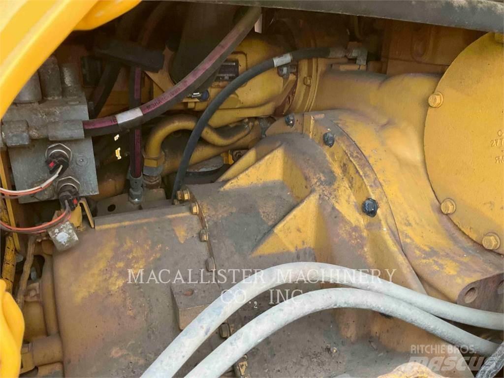 CAT 140 M2 Grejdery