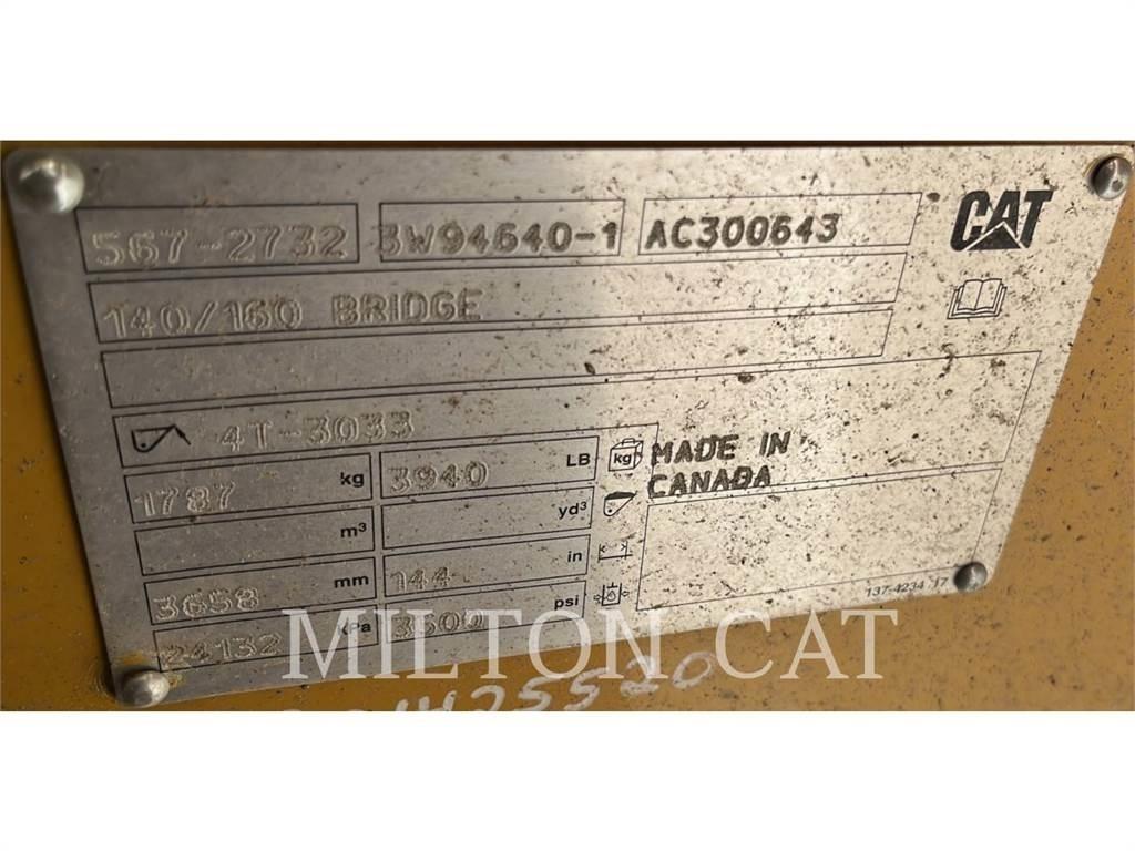 CAT 140 MASTLESS WING Snehové frézy
