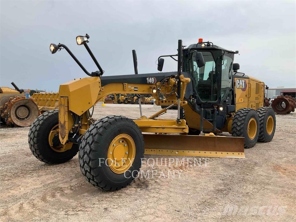CAT 14015AWD Grejdery