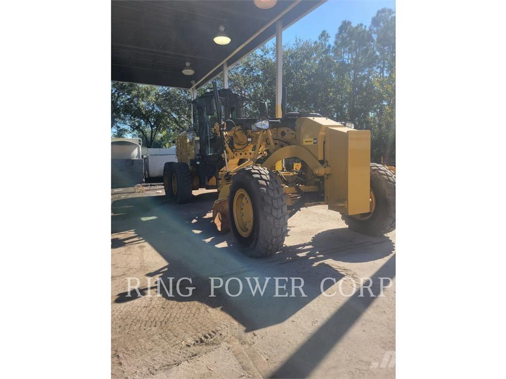CAT 140AWD CS Grejdery