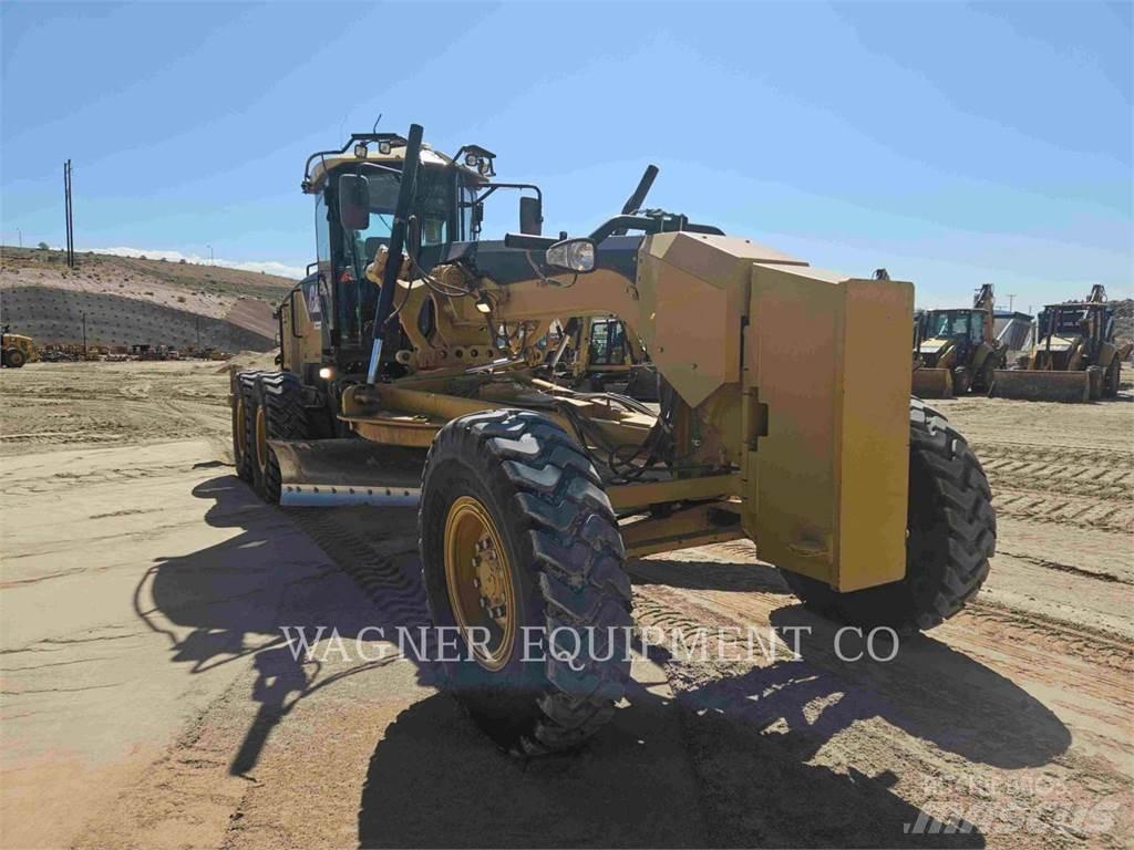 CAT 140M Grejdery