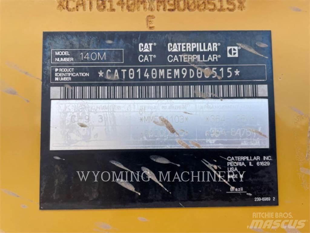 CAT 140M 2 Grejdery