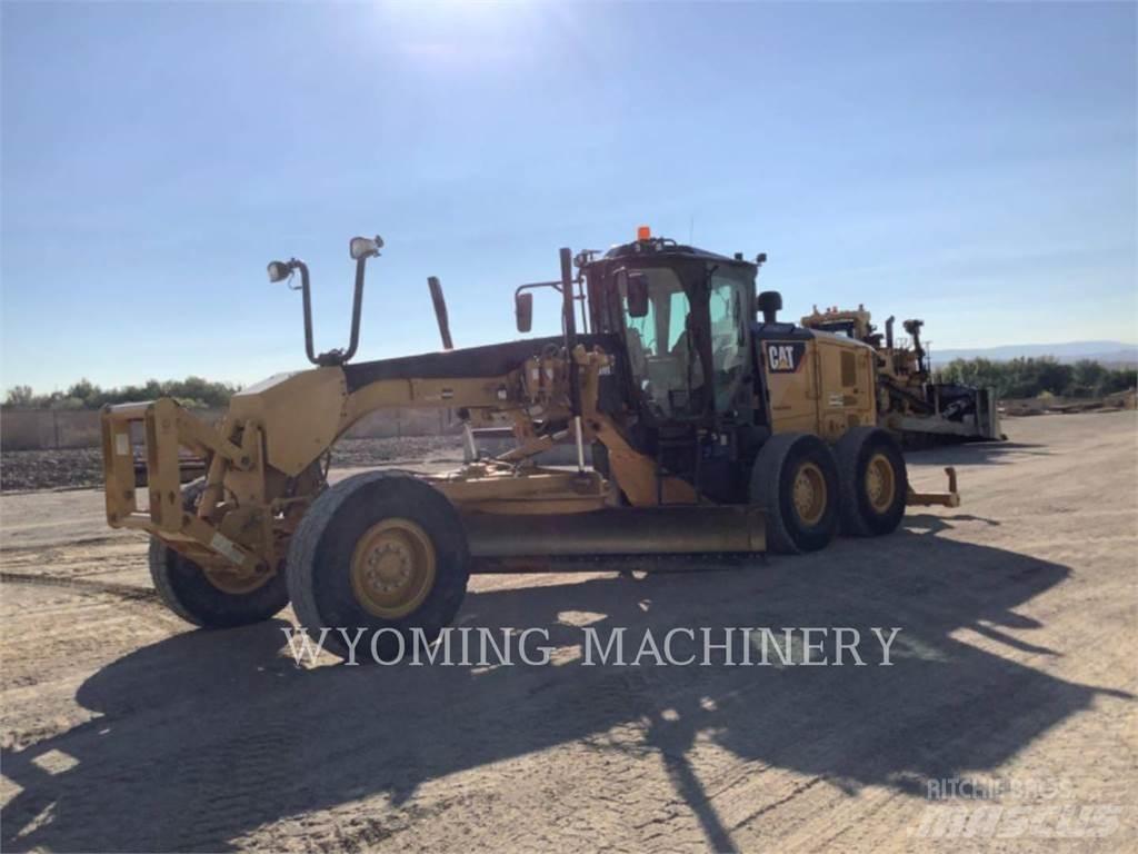 CAT 140M 3 Grejdery