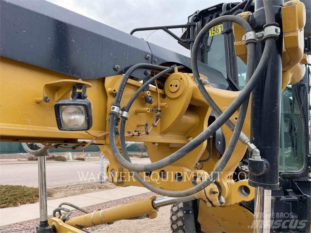 CAT 140M2 Grejdery