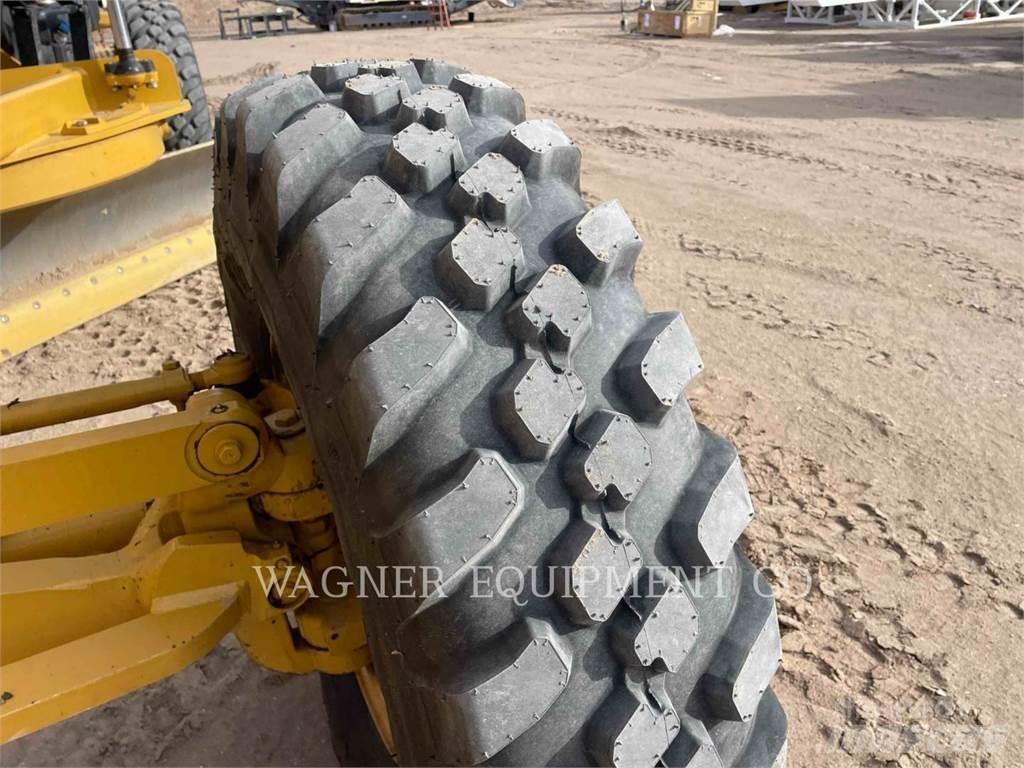 CAT 140M3 Grejdery