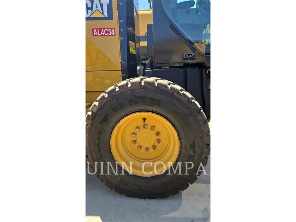 CAT 140M3 Grejdery