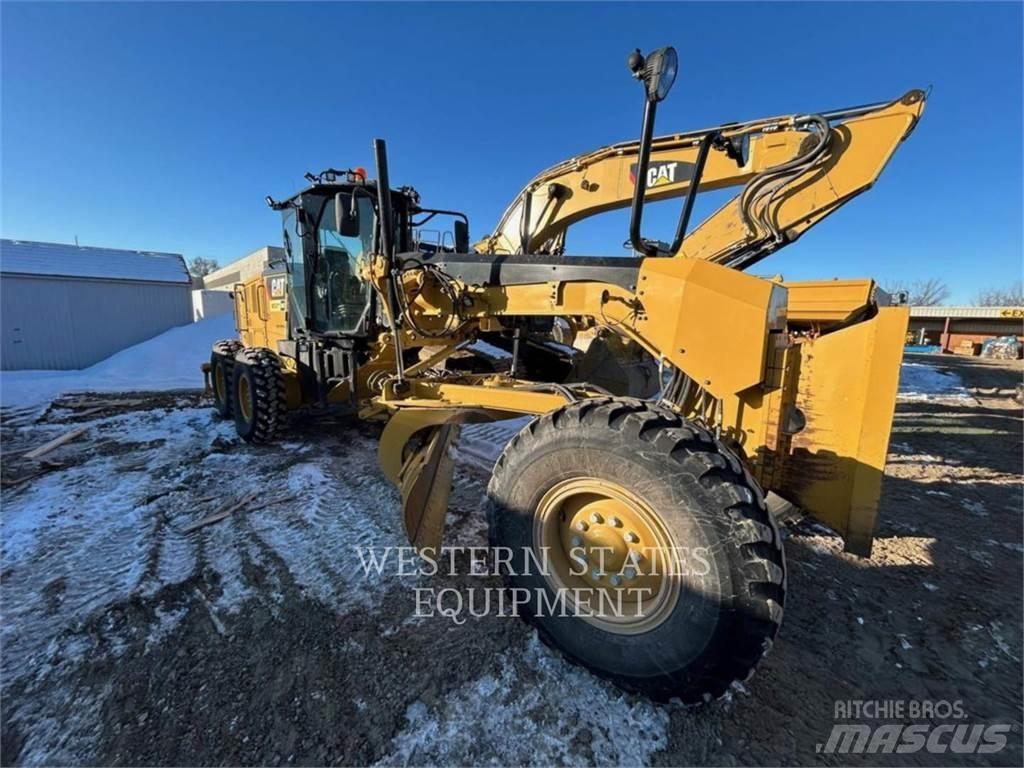 CAT 140M3 Grejdery