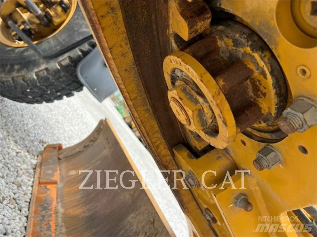 CAT 140M3 Grejdery