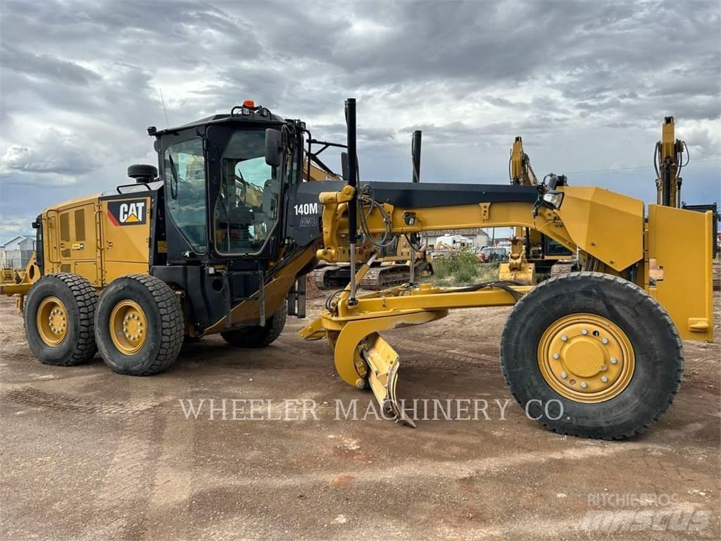 CAT 140M3 AWD Grejdery