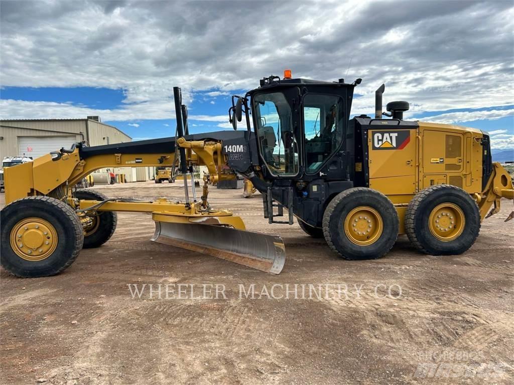 CAT 140M3 AWD Grejdery