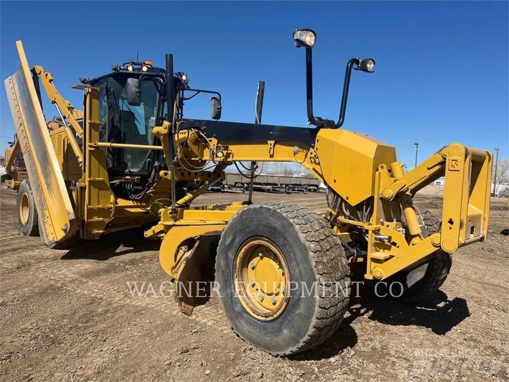 CAT 140M3 AWD Grejdery