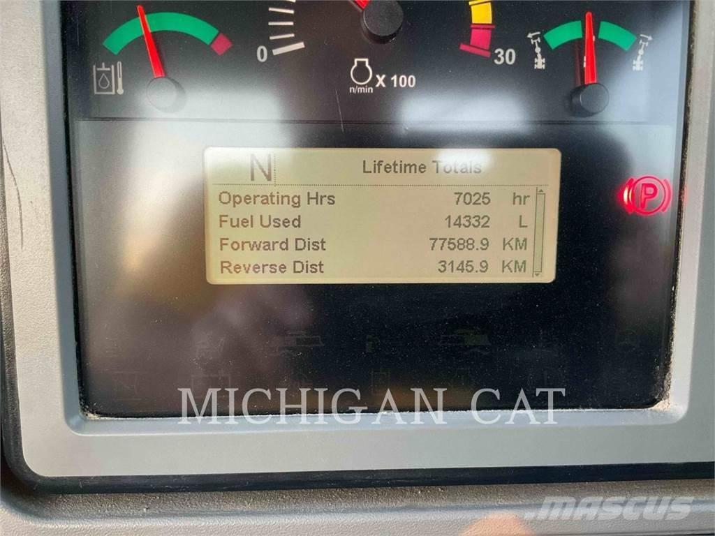 CAT 140M3 AWD Grejdery