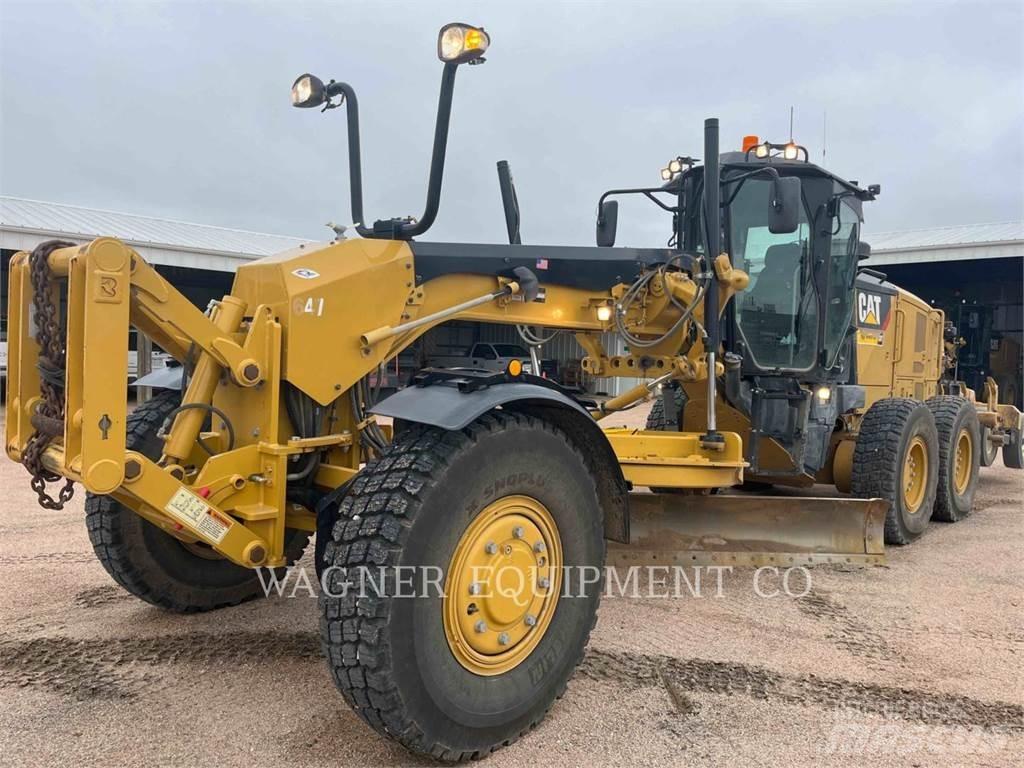 CAT 140M3 AWD Grejdery