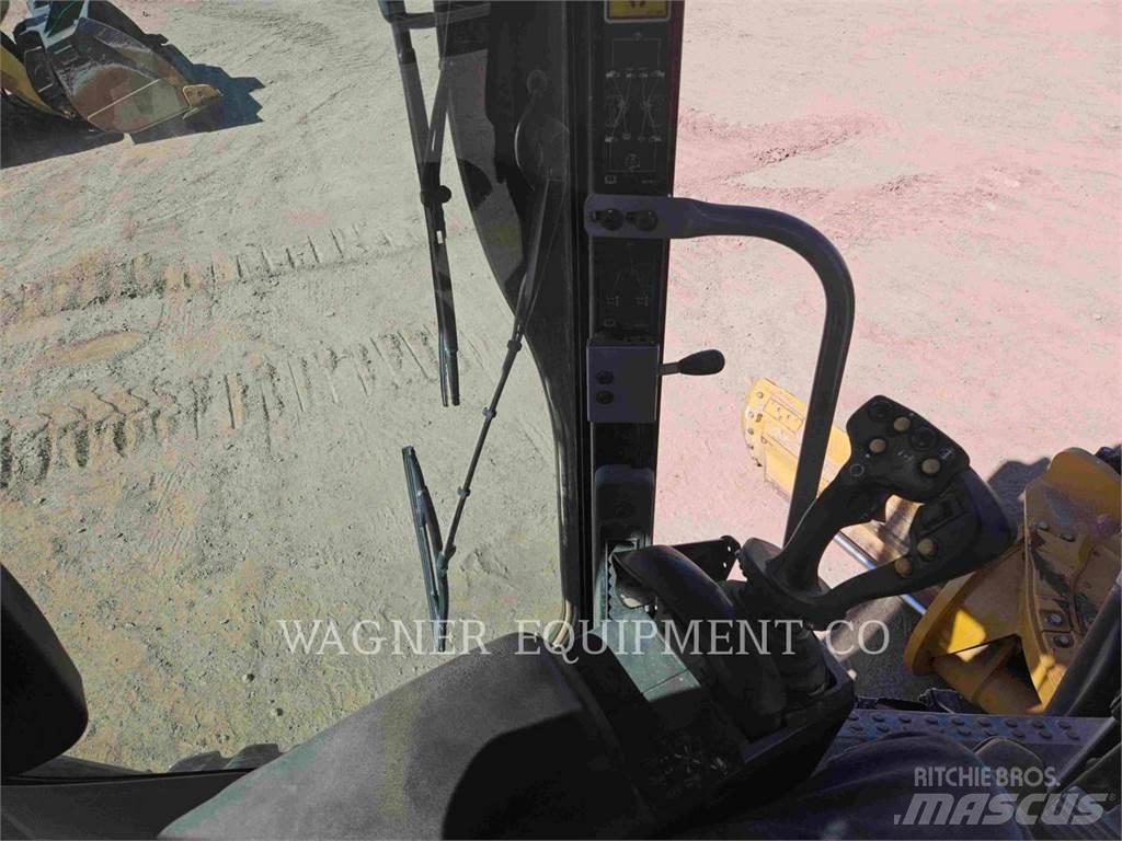 CAT 140M3 AWD Grejdery
