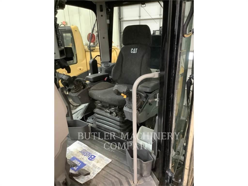 CAT 140M3 AWD Grejdery