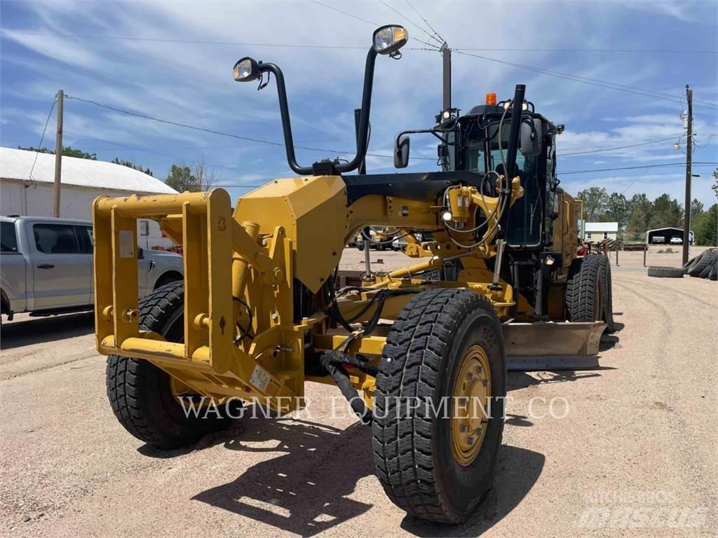 CAT 140M3 AWD Grejdery