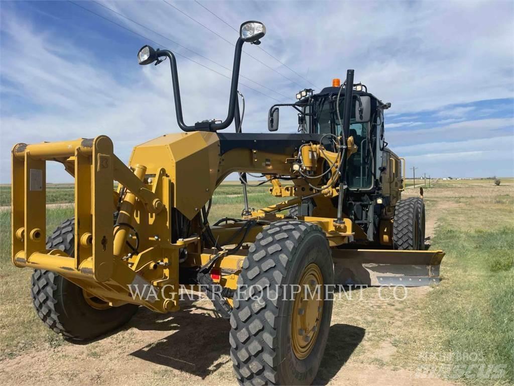 CAT 140M3 AWD Grejdery