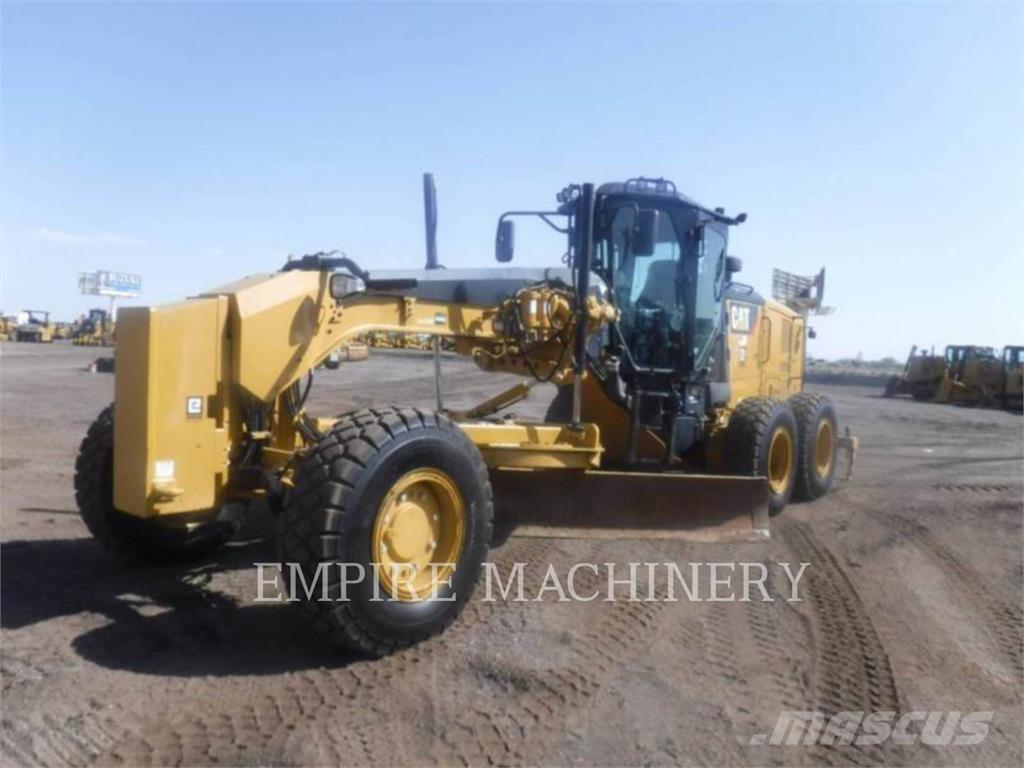 CAT 140M3 AWD Grejdery