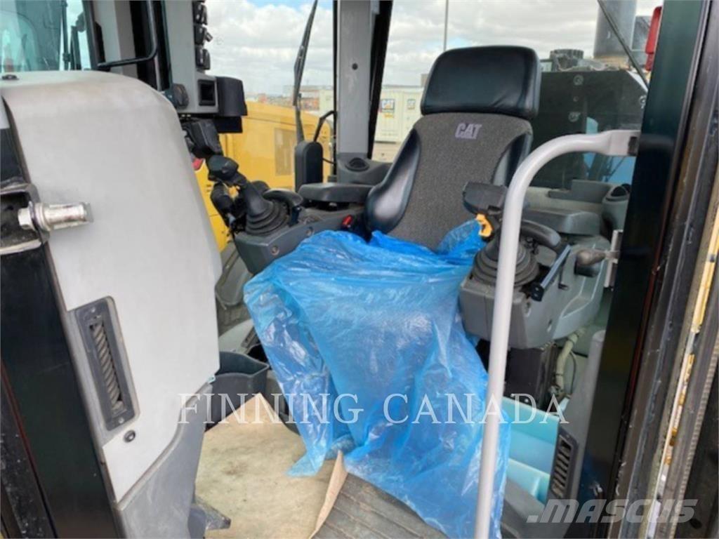 CAT 140M3 AWD Grejdery