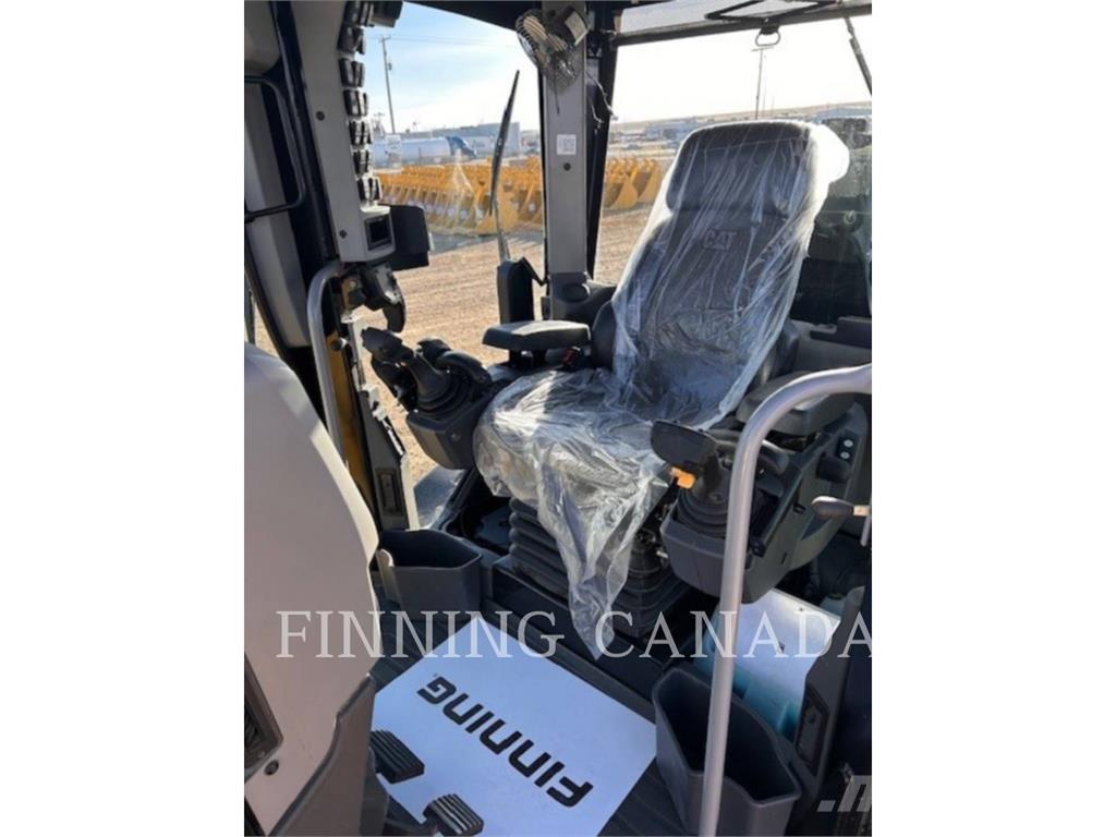 CAT 140M3 AWD Grejdery