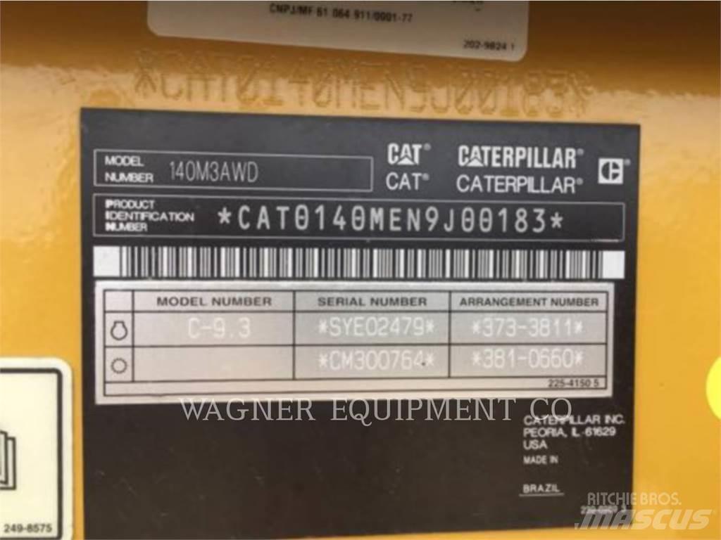 CAT 140M3 AWD Grejdery