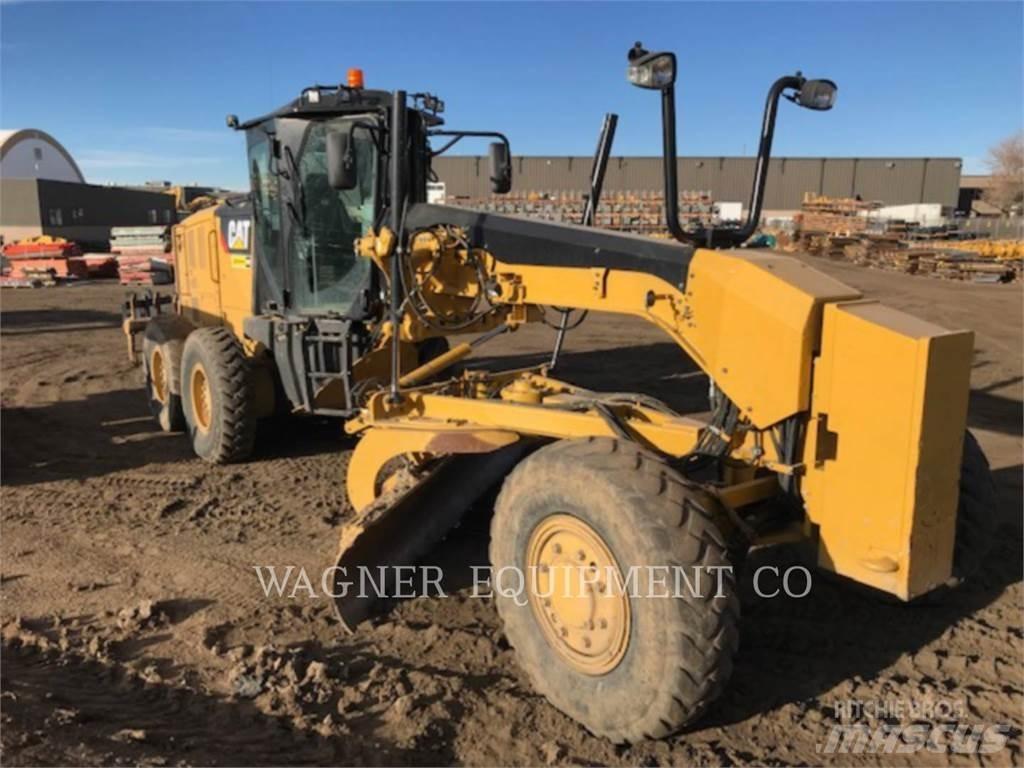 CAT 140M3 AWD Grejdery
