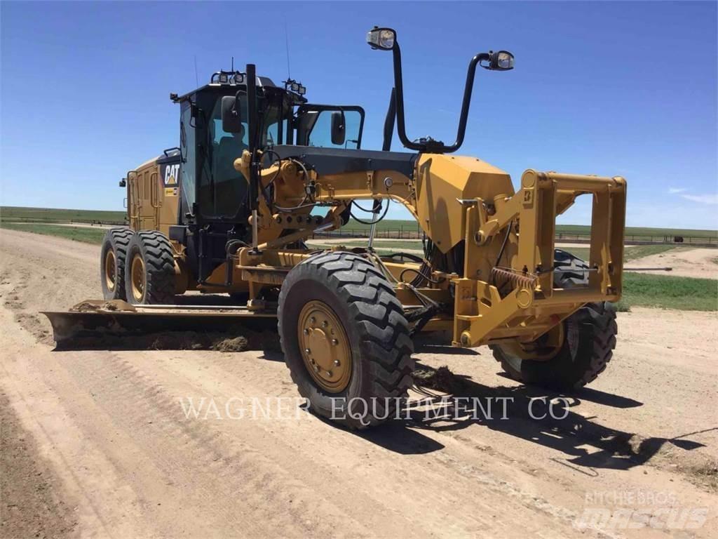 CAT 140M3 AWD Grejdery