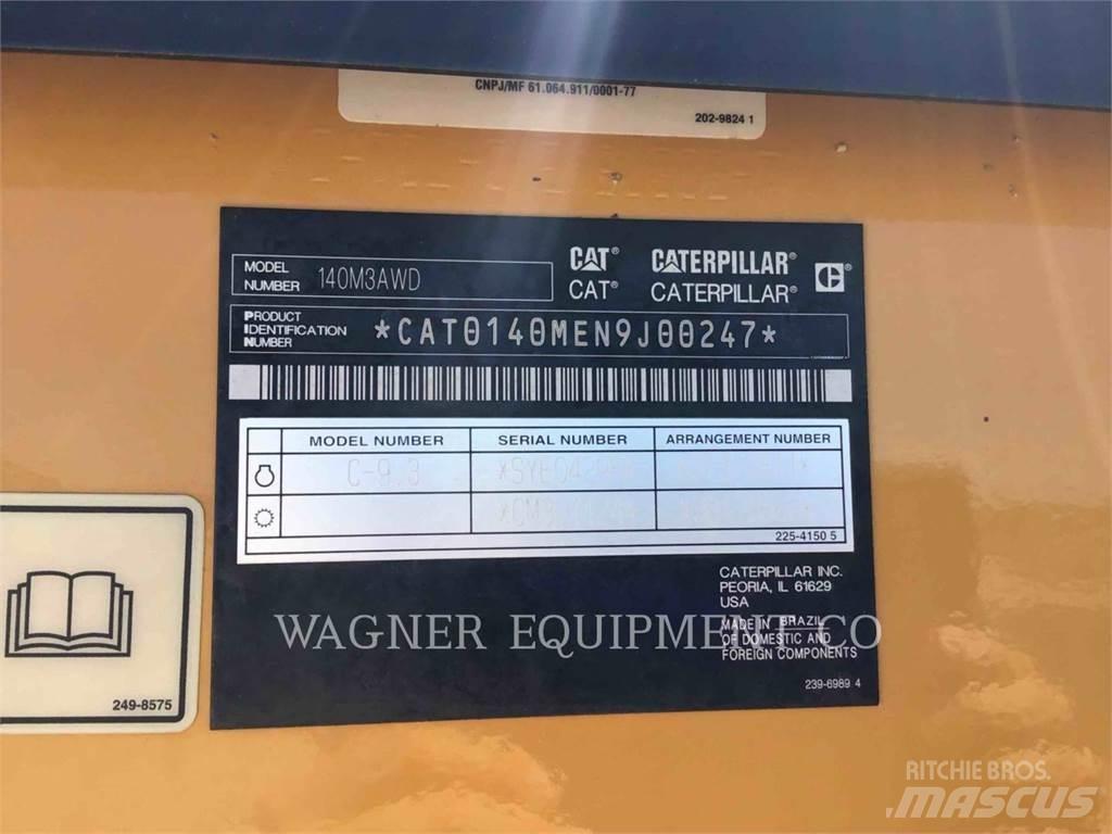 CAT 140M3 AWD Grejdery