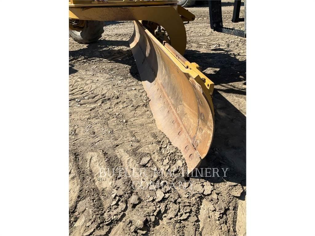CAT 140M3AWD Grejdery