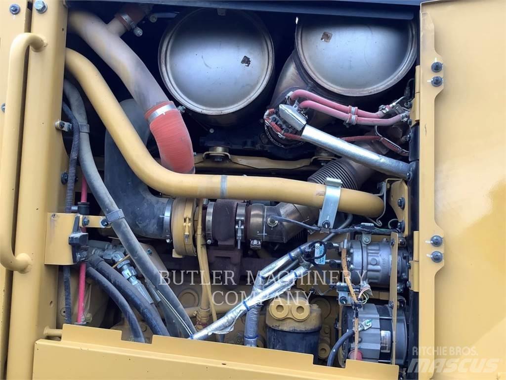 CAT 140M3AWDB Grejdery