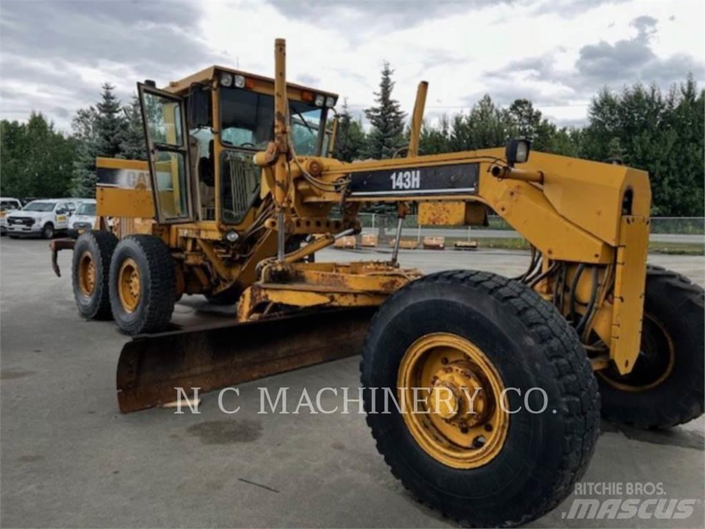 CAT 143H Grejdery
