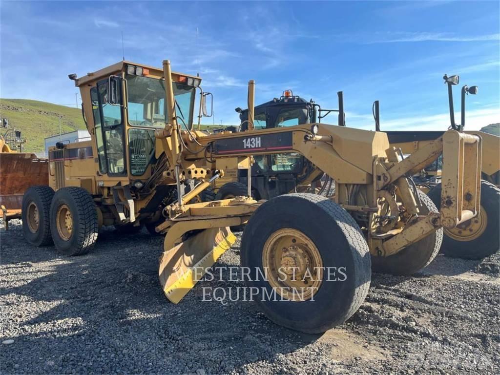 CAT 143H Grejdery