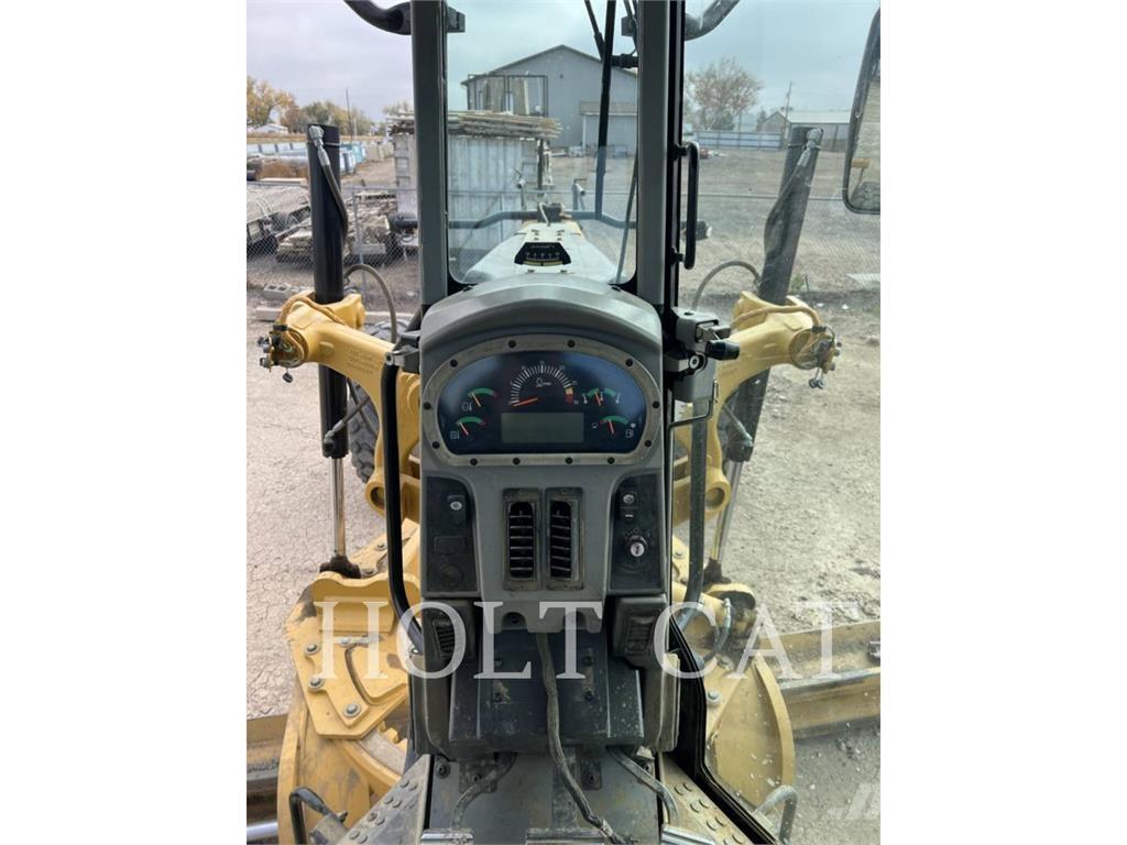 CAT 14M Grejdery