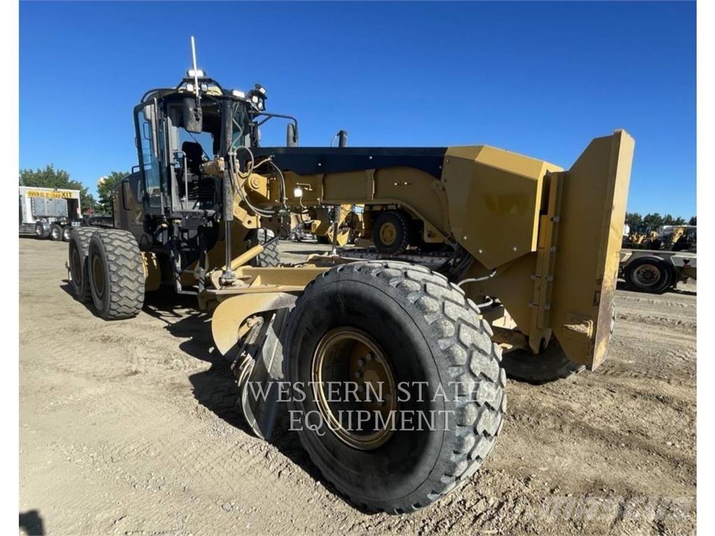CAT 14M Grejdery
