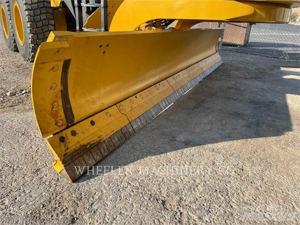 CAT 150 AWD Grejdery