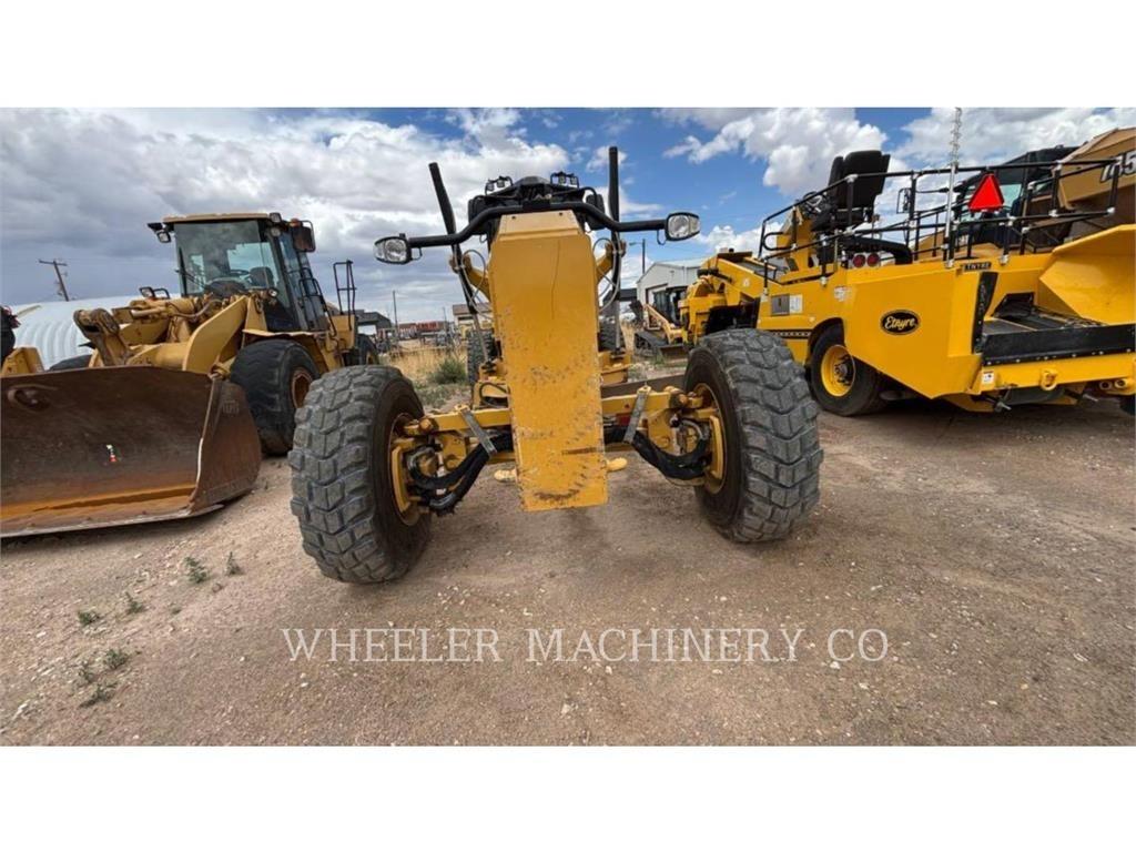 CAT 150 AWD Grejdery