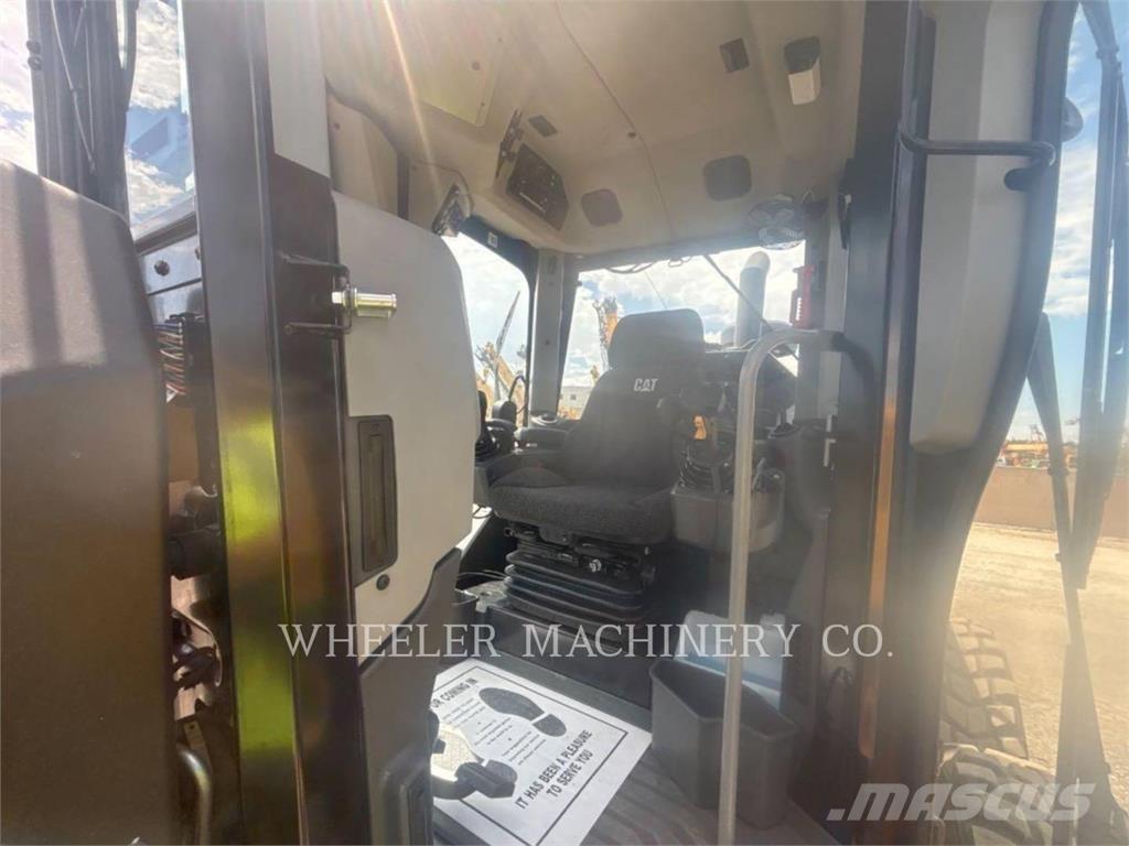 CAT 150 AWD Grejdery