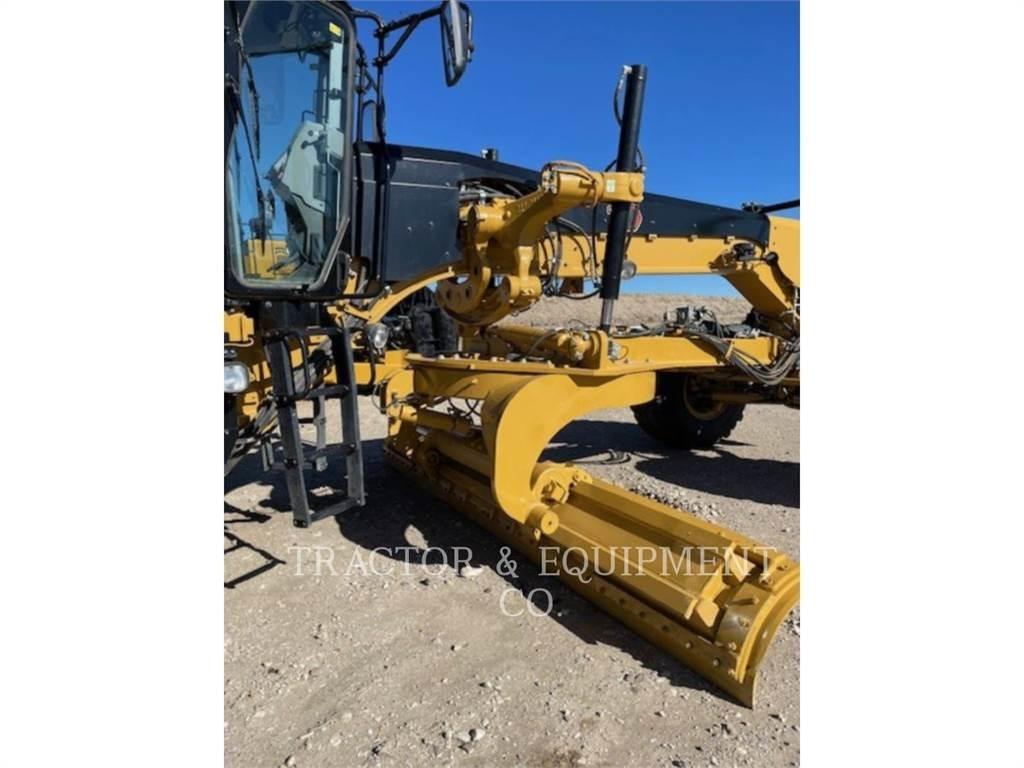 CAT 16 Grejdery