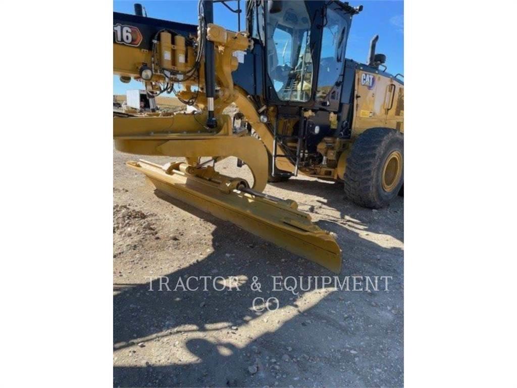 CAT 16 Grejdery